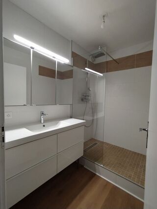  Appartement � louer 2 pi�ces 56 m�