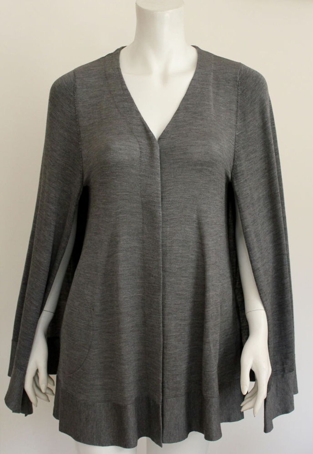 Pull cardigan cape DIOR Vêtements