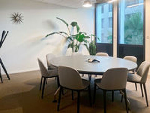   Un bureau de coworking ouvert entièrement équipé pour vous et votre équipe à Nice, Spaces Grand Arenas  