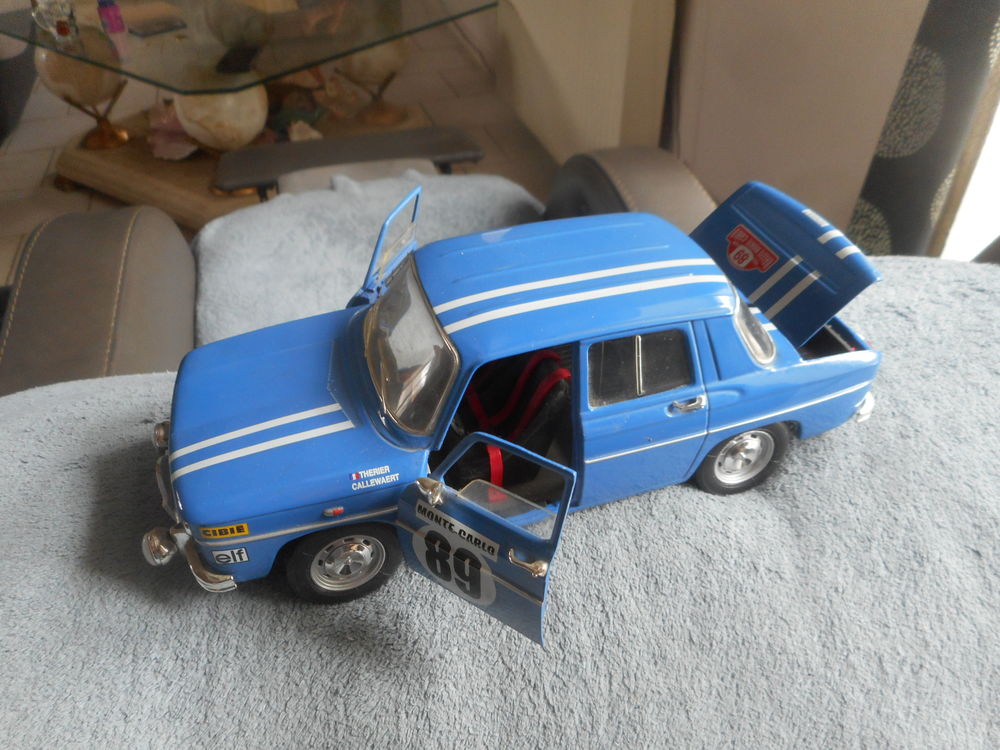 voiture miniature collection solido et burago faire prix 