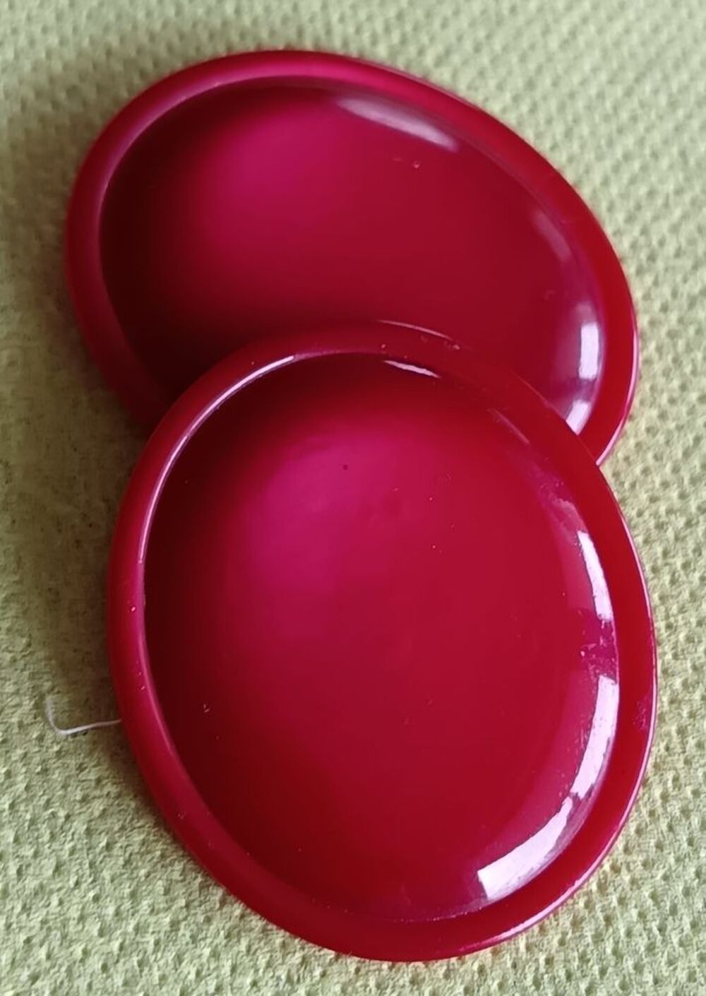 Lot d exception 21 Boutons Vintage Rouges Cuir, XL &amp; Forme Décoration