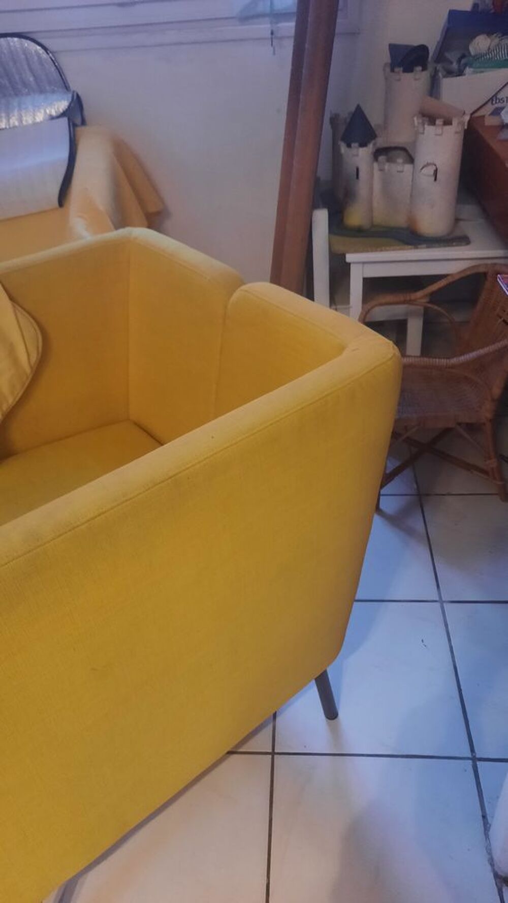 fauteuils moderne Tissu
72 73 70 environ Meubles