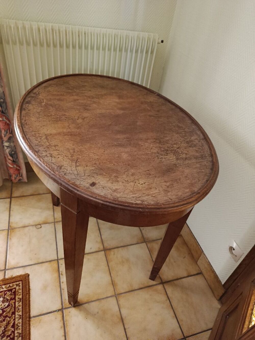 Table ovale Meubles