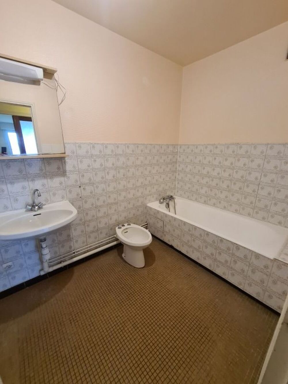 location Appartement - 4 pièce(s) - 88 m² Vandœuvre-lès-Nancy (54500)