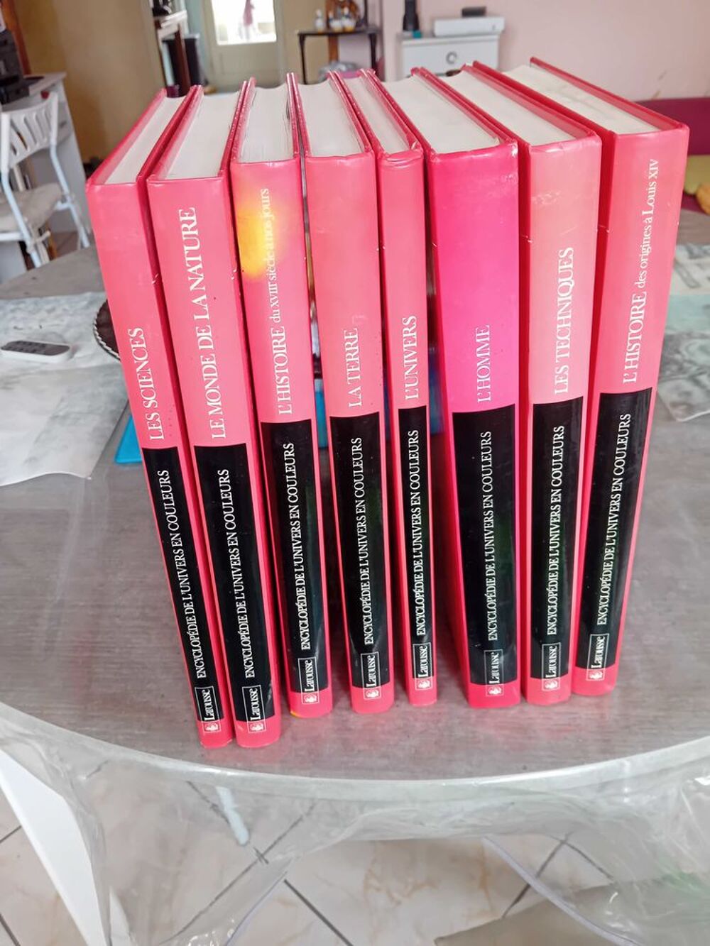 encyclop&eacute;die de l univers en couleurs 8 volumes Livres et BD