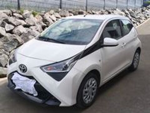 Aygo 1.0 VVT-i x-play 2021 occasion 80000 Amiens