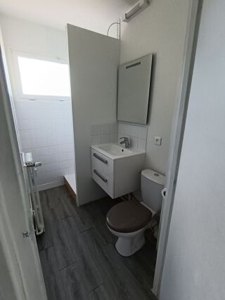  Appartement à louer 2 pièces 46 m²