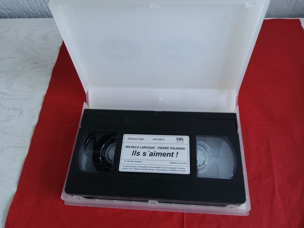 K7 VHS PALMADE/LAROQUE "ILS S'AIMENT" et "ILS SE SONT AIMES" Audio et hifi