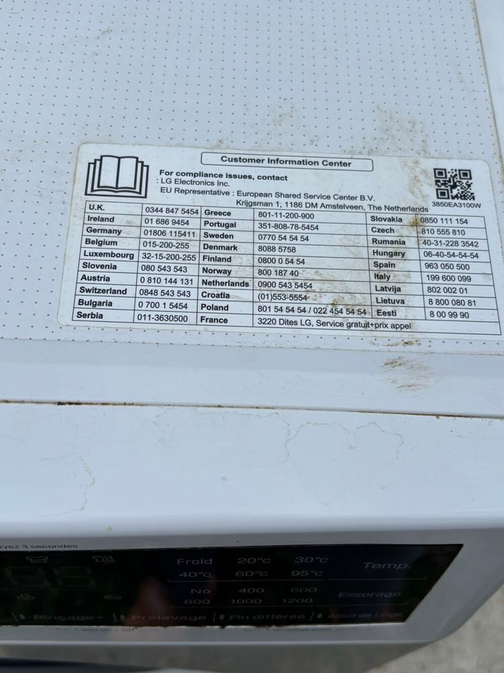 Lave linge marque LG , capacit&eacute; de 9 kg . Electroménager
