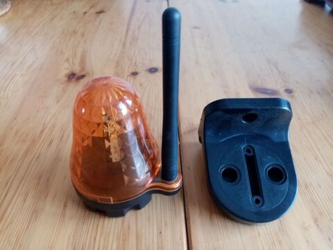 Girophare Pour Portail Electrique 25 Andard (49)