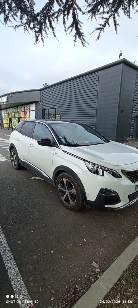 Peugeot 3008 GT Line 2017 occasion Vaux-le-P&eacute;nil 77000