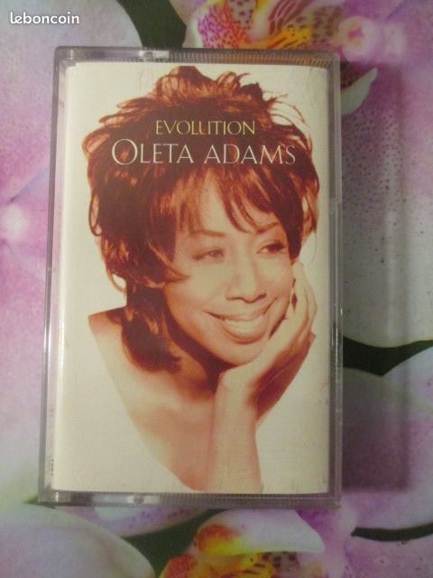 Cassette Oleta Adams  2 Hrouville-Saint-Clair (14)