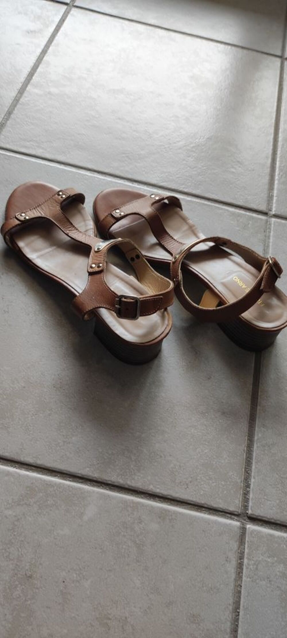 Chaussures . Chaussures
