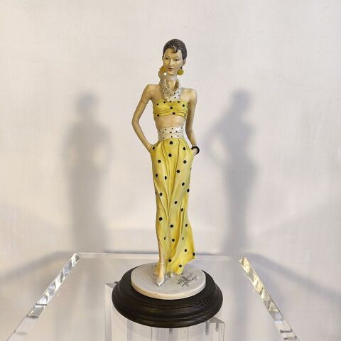 Superbe Grande Statue Vintage  Fashion Lady  par Antoni F. 370 Créteil (94)