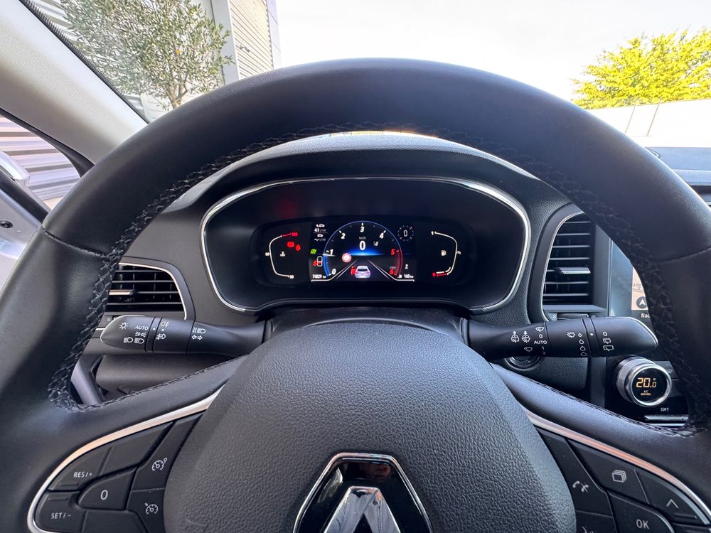 Megane IV M&eacute;gane IV Berline Blue dCi 115 Business 2021 occasion 84290 Sainte-C&eacute;cile-les-Vignes