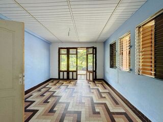  Maison  vendre 8 pices 150 m