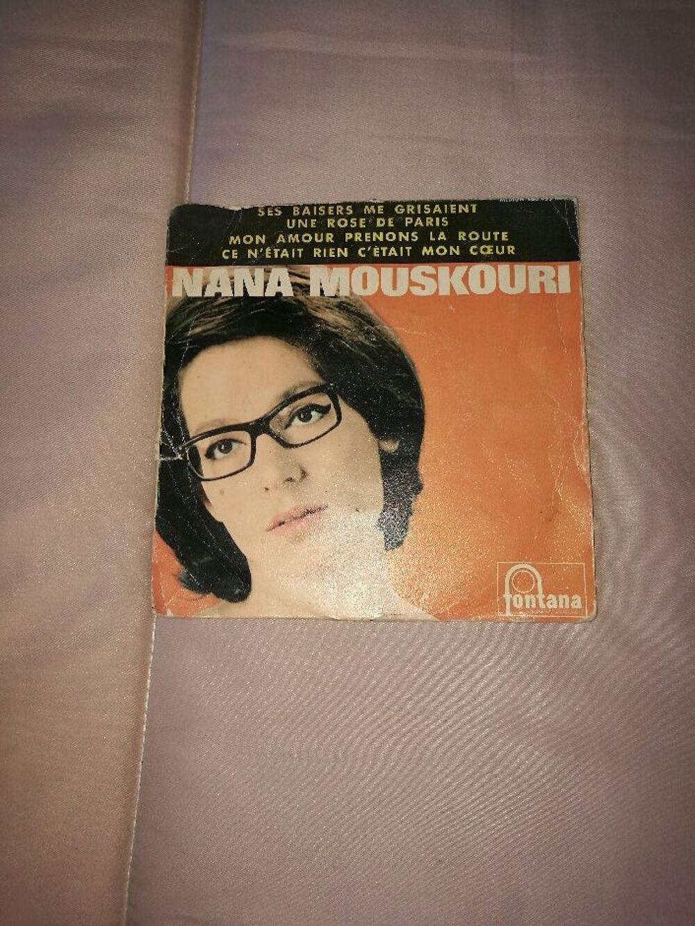 NANA MOUSKOURI Ses baisers me grisaient (vinyle 45 T) CD et vinyles