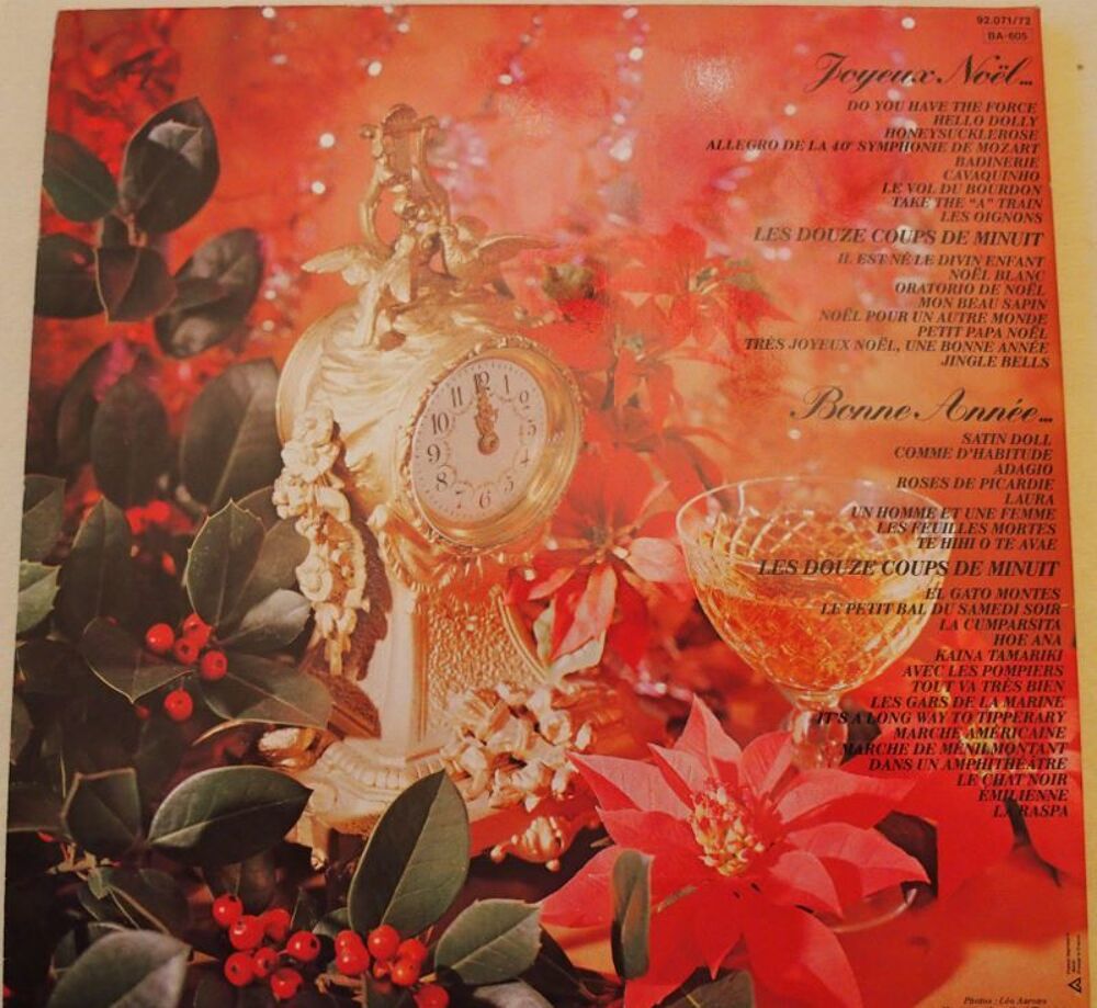 Vinyls (2) MUSIQUES REVEILLON NOEL et NOUVEL AN CD et vinyles