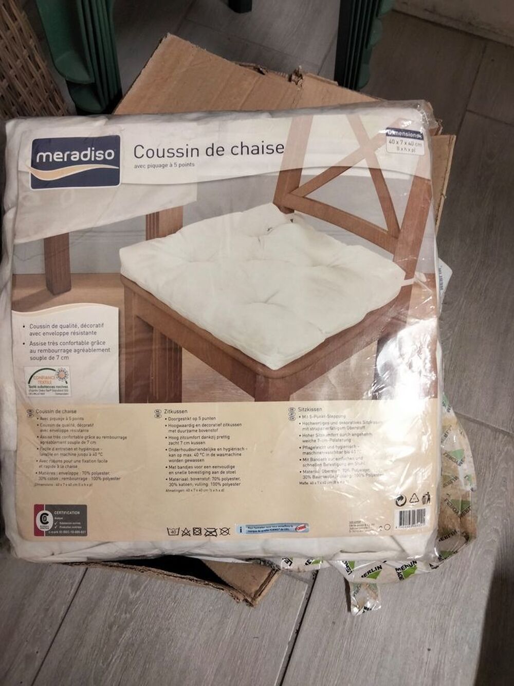COUSSIN NEUF Décoration
