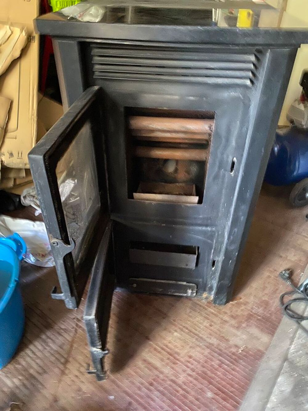 Poele &agrave; granul&eacute;s Electromnager