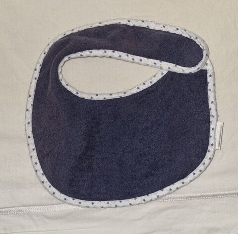 Bavoir bleu marine Kiabi ? 100% coton 2 Aix-les-Bains (73)