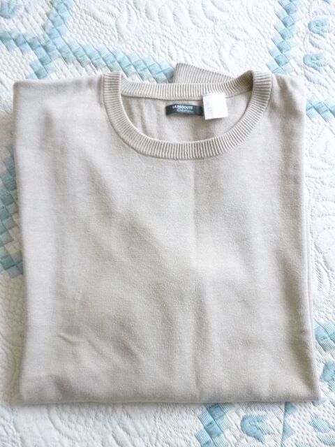 PULL 4 XL Beige clair T.B.E. 60% coton et 40% acrylique. 
10 Notre-Dame-de-Bondeville (76)