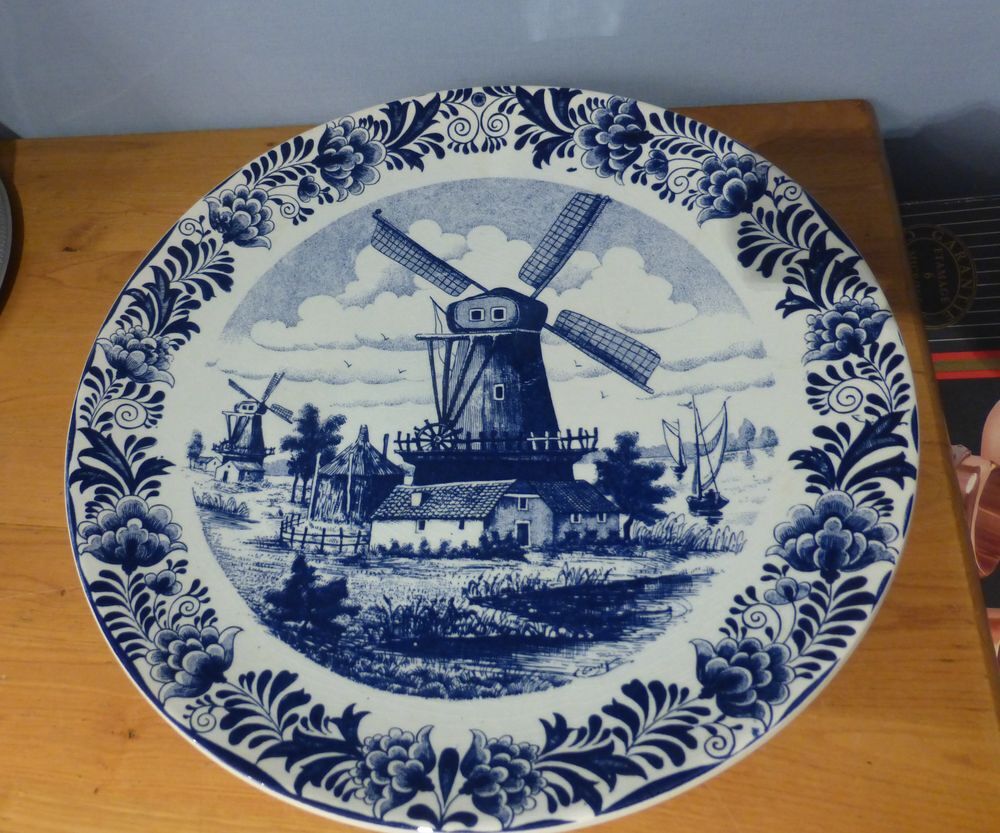 PLAT / ou ASSIETTE "MOULIN HOLLANDE" Electroménager
