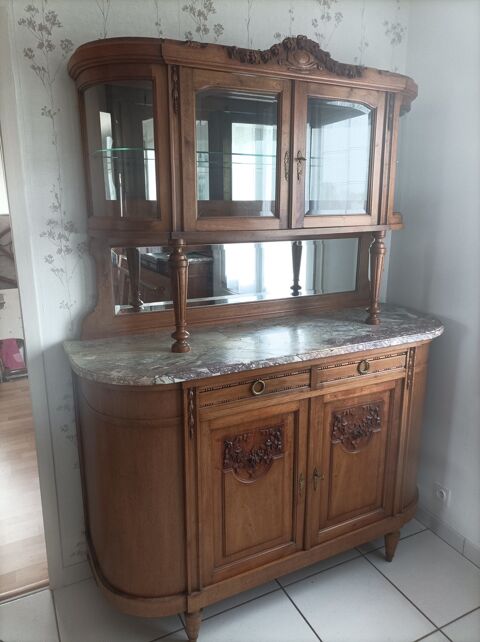Buffet en bois de noyer style ancien avec vitrine et marbre 1300 Fontenay-le-Comte (85)