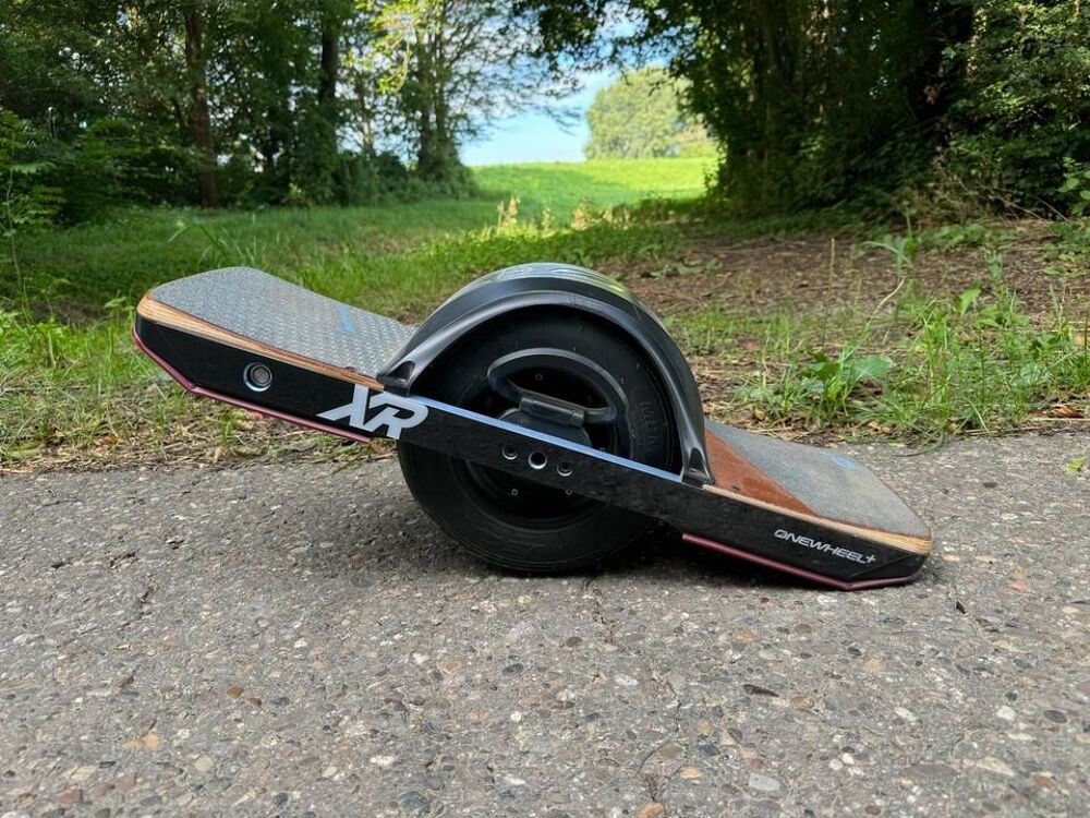 Skateboard &eacute;lectrique monocycle Onewheel XR Plus Sports