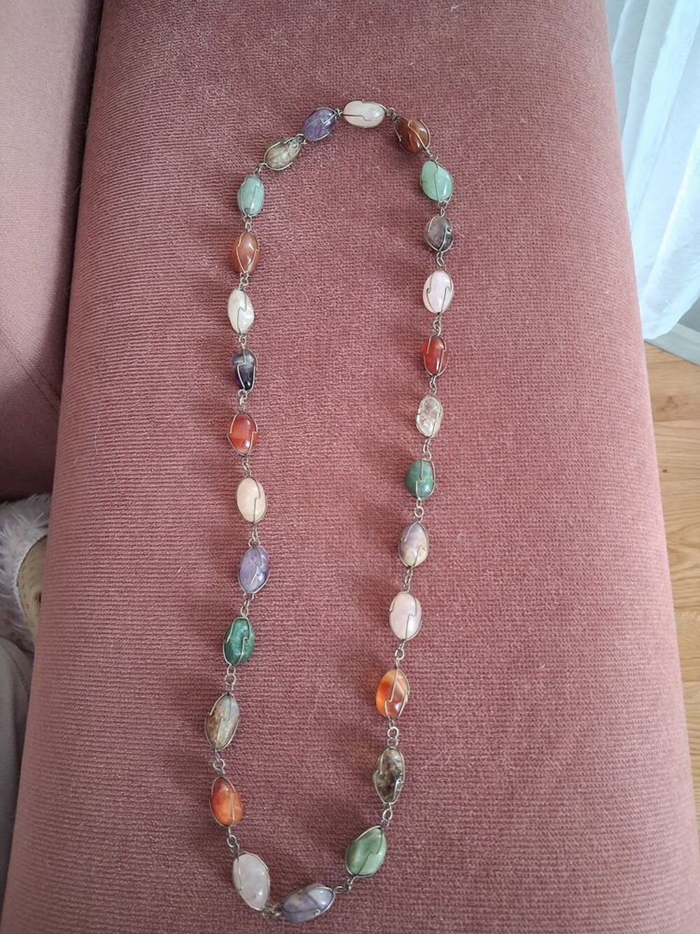 Collier de pierres semi pr&eacute;cieuses mont&eacute;s sur argent massif Bijoux et montres