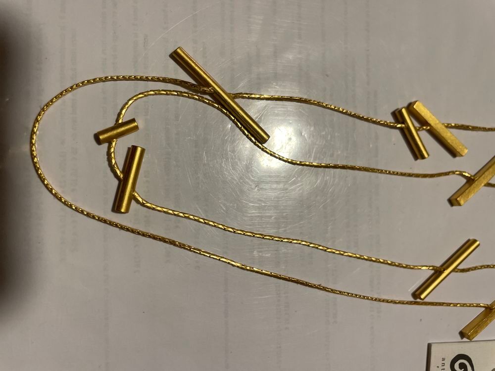 Sautoir dor&eacute; bat&ocirc;nnets incrust&eacute;s sur chaine ANTIGONA Bijoux et montres