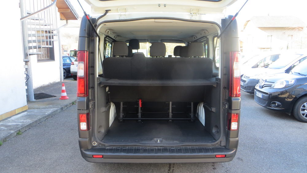 Trafic Combi L1 dCi 95 Stop&Start Life 2018 occasion 73800 Chignin