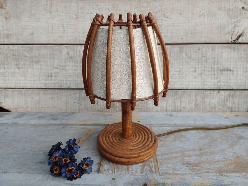 Lampe Rotin Bambou Vintage Sognot 
Décoration