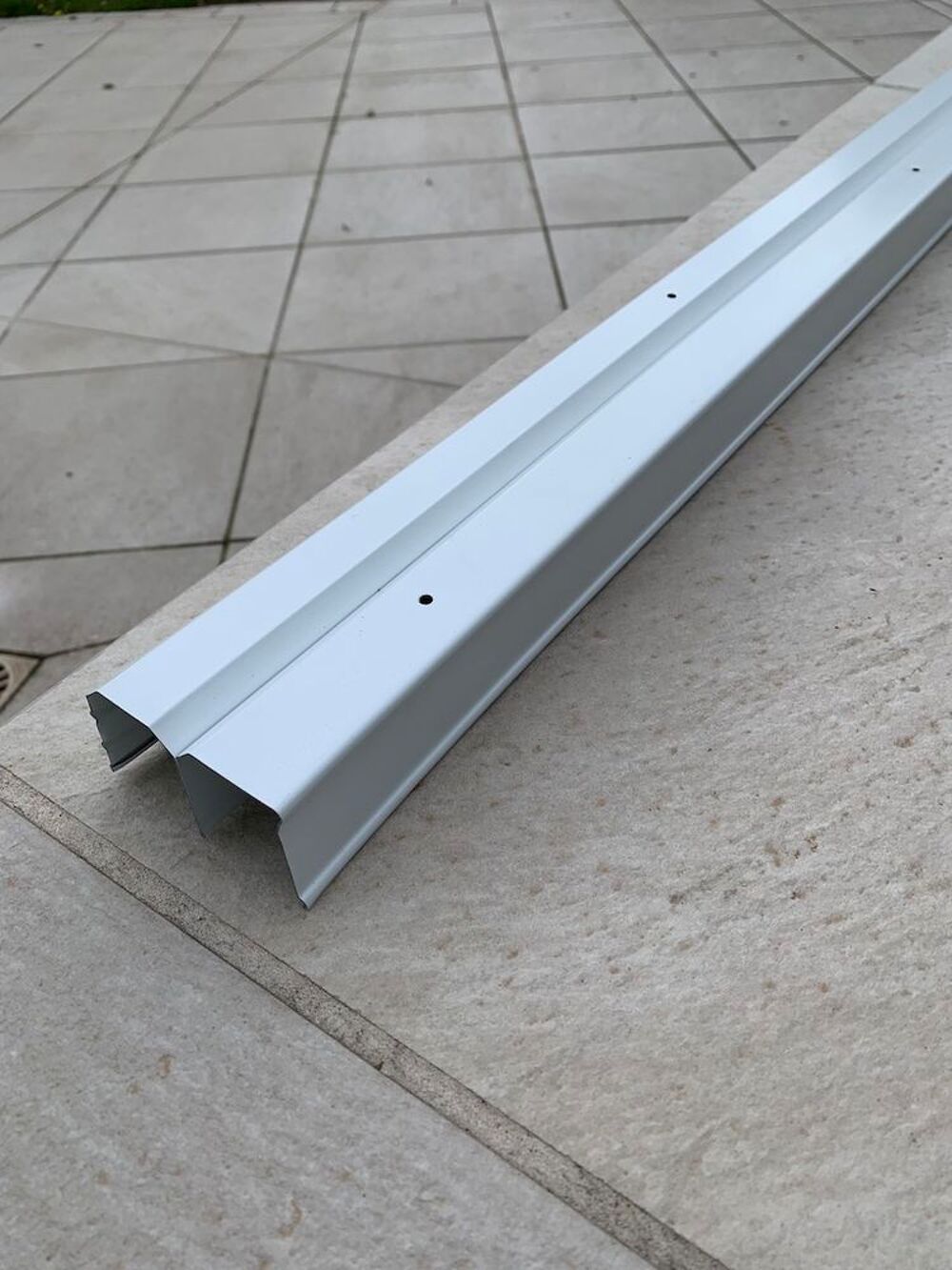 Placard rail haut SPACEO blanc L 194 cm neuf	 Bricolage