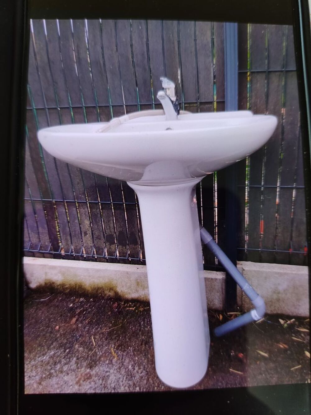 lavabo blanc sur pied Electroménager
