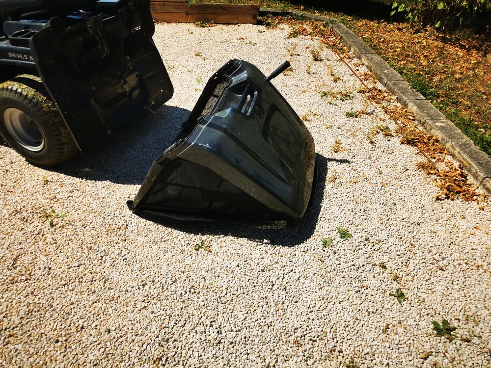 Tracteur tondeuse Oleo Mac Jardin