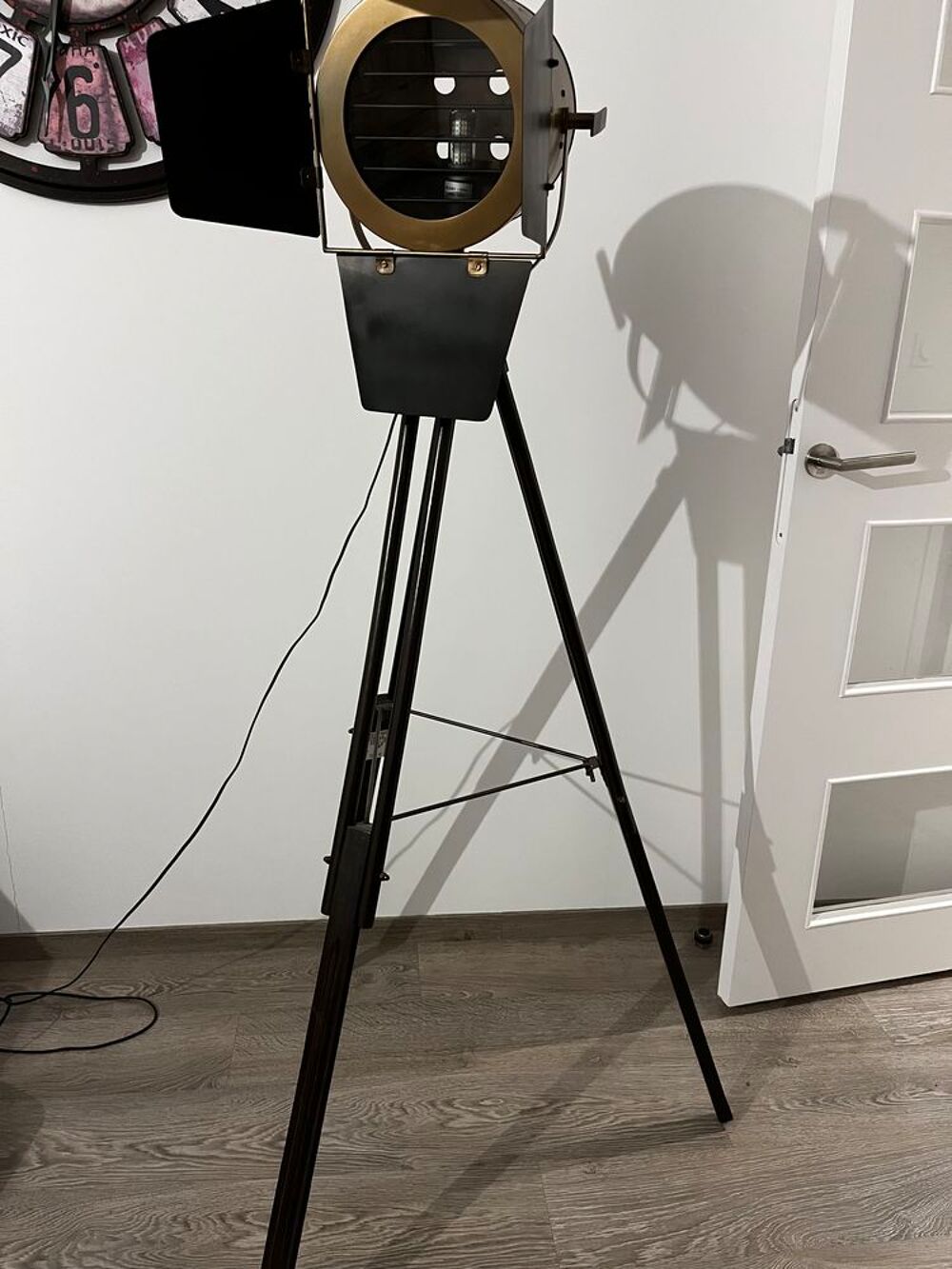Lampadaire conqu&eacute;rant Maison du monde Décoration