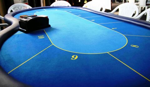 Très belle table de Texas Hold'Em Poker 1500 Grenoble (38)