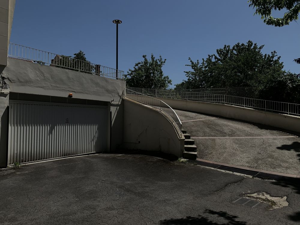 Location Parking/Garage Parking en sous-sol à Reims Reims