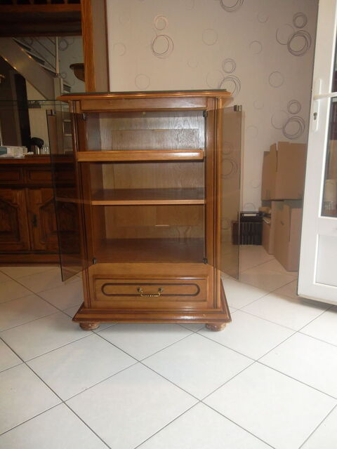 Meuble HIFI en bon tat 45 Pont--Mousson (54)