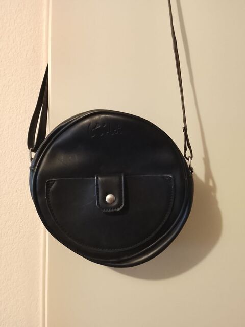 Joli petit sac à bandoulière 3 Toulon (83)