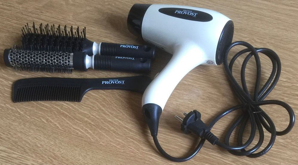 S&egrave;che-Cheveux &eacute;lectrique
Neuf.
Electroménager