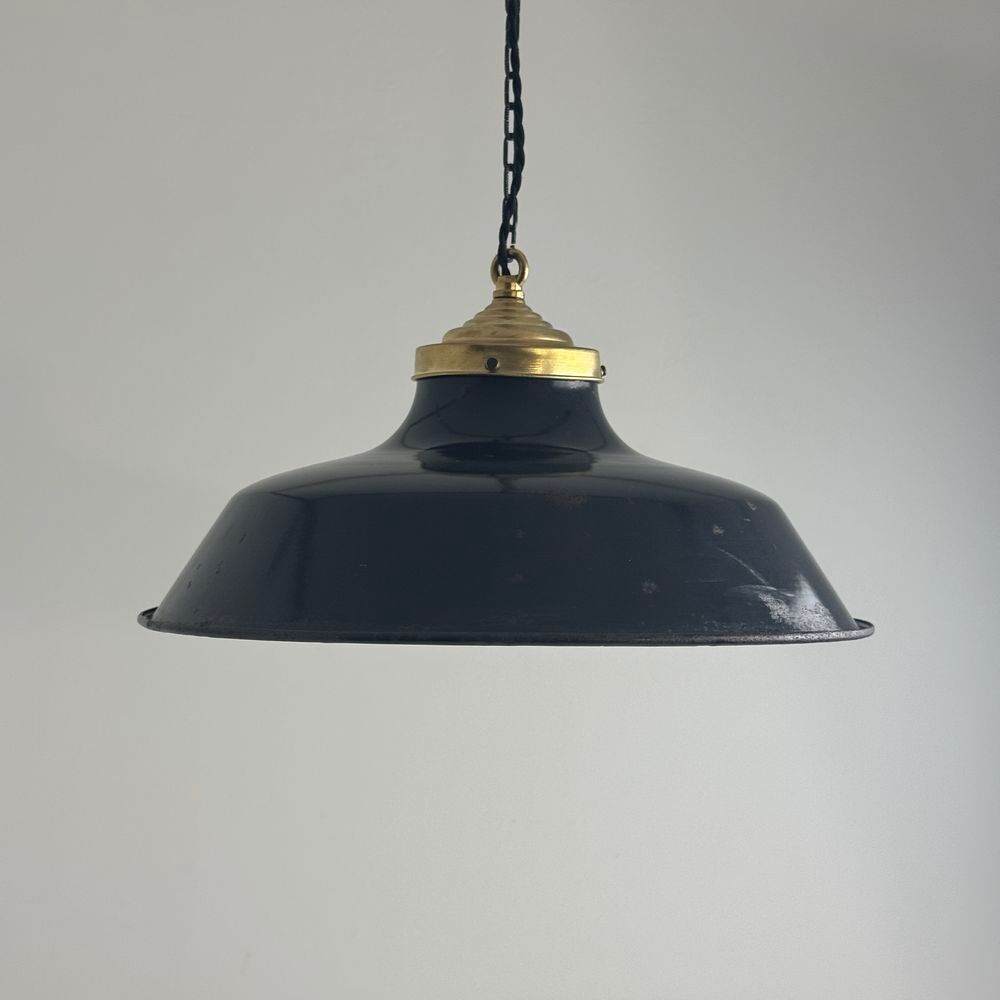 ANCIENNE SUSPENSION D'ATELIER EMAILLEE INDUSTRIELLE 40 CM Décoration