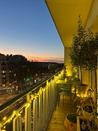  Appartement à louer 3 pièces 87 m²