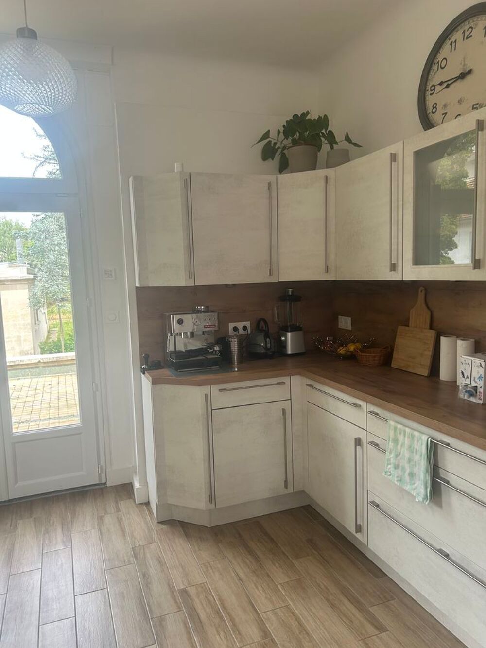 Vente Maison Maison de caractère : 222m2, 5 chambres, 1700m2, dépendances Saint-dizier