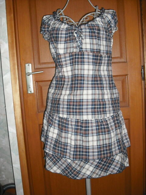robe  carreaux 6 Cramont (80)