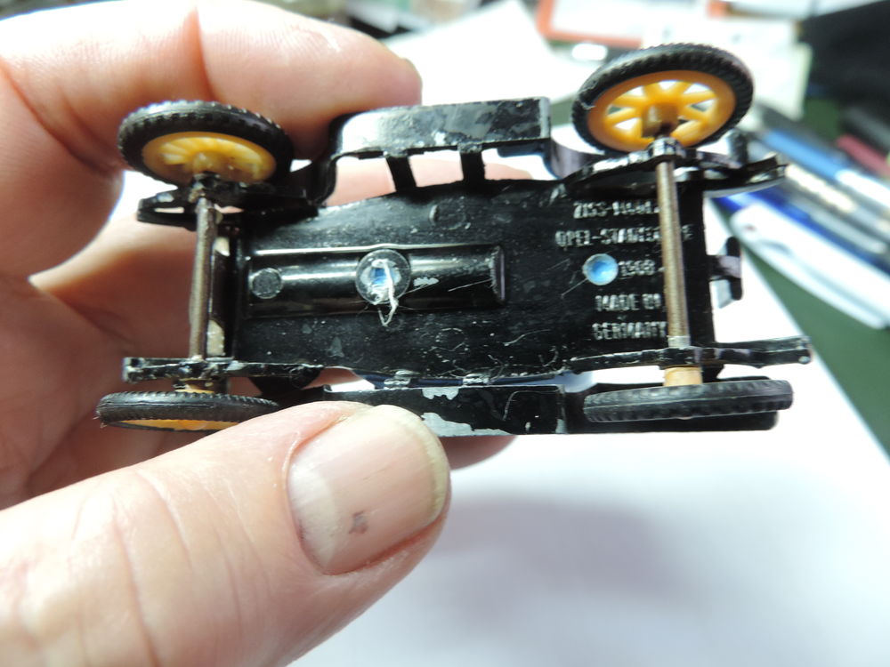 ziss - opel - 1908.
MADE IN GERMANY. Echelle : 1/43 &egrave;m 