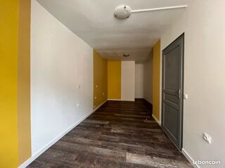  Appartement à louer 2 pièces 48 m²