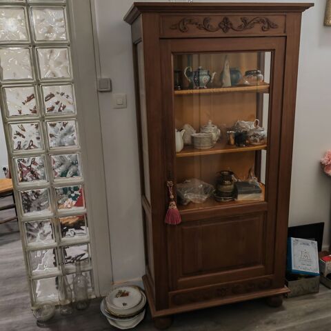 Meuble Vitrine en noyer clair 220 Oullins (69)