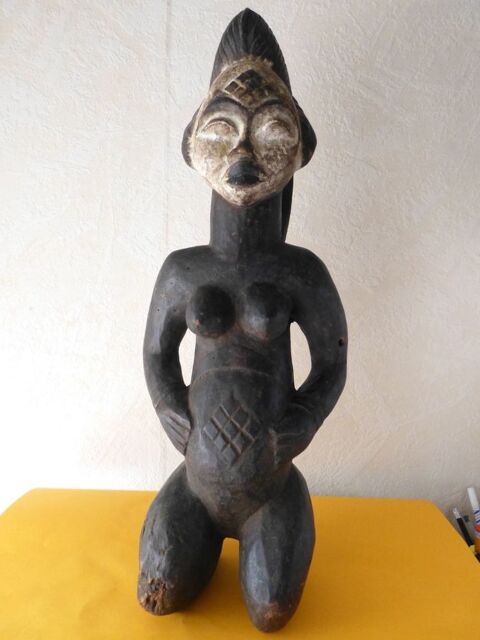 STATUE  PUNU    GABON 90 Raismes (59)
